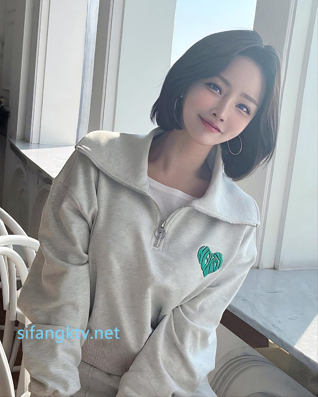 五十块就能操一个完美身材小荡妇